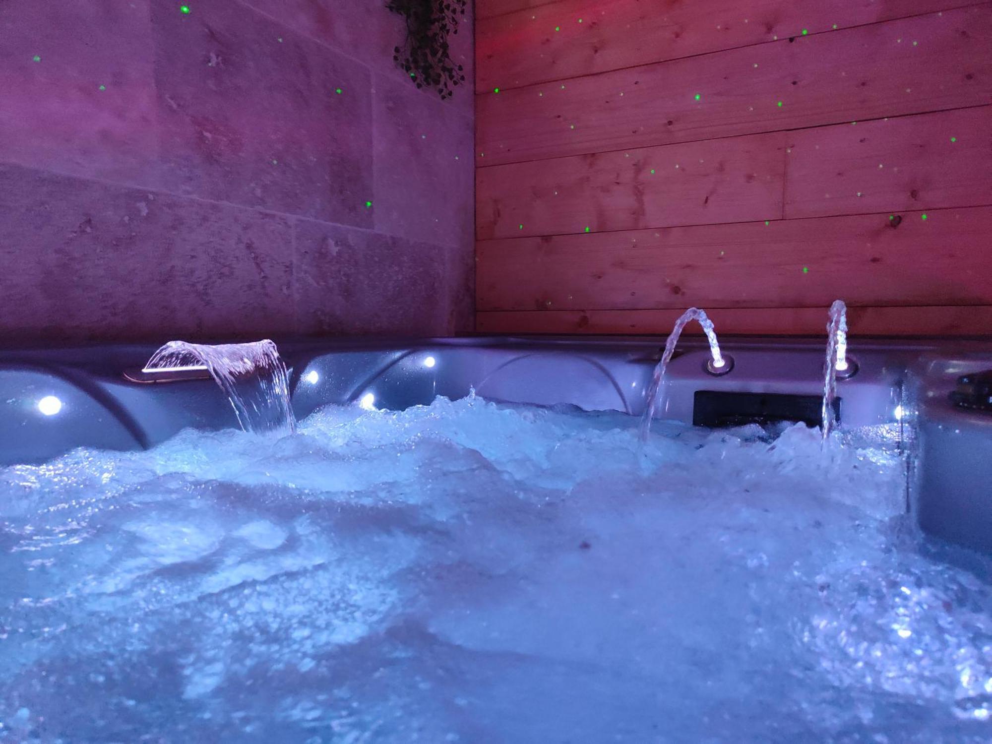 Apartment And Bubbles Location Avec Jaccuzi