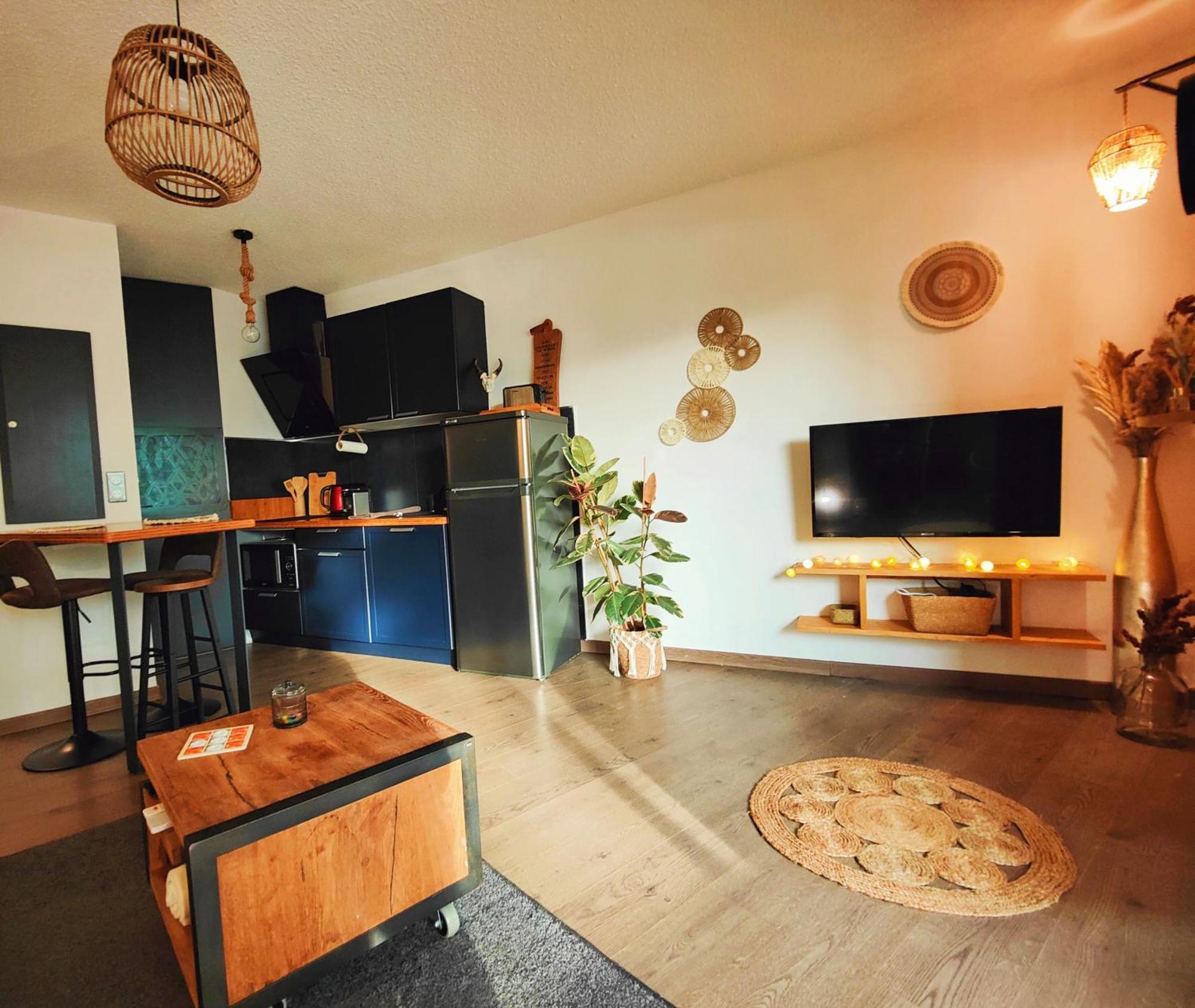 And Bubbles Location Avec Jaccuzi Apartment